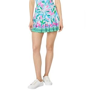 Lilly Pulitzer Luxletic Skort 
Medium Taynora Floral Golf Tennis Pickleball